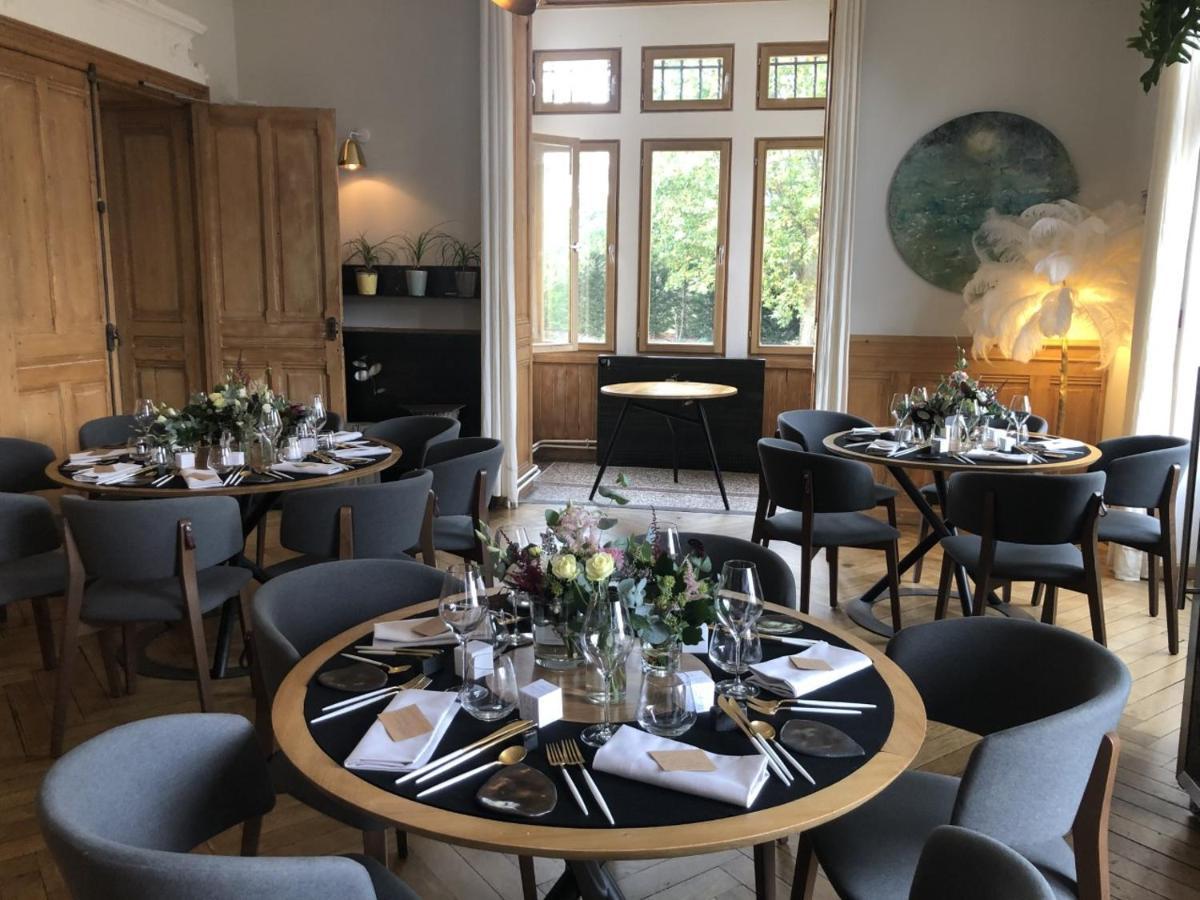 Eclosion Chateau Hotel & Restaurant Saint-Paul-en-Jarez Esterno foto