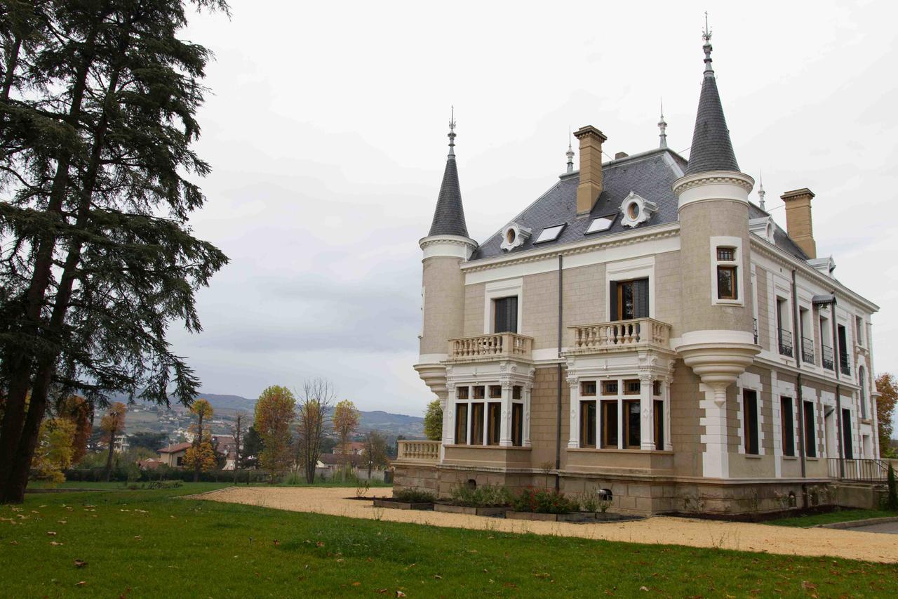 Eclosion Chateau Hotel & Restaurant Saint-Paul-en-Jarez Esterno foto