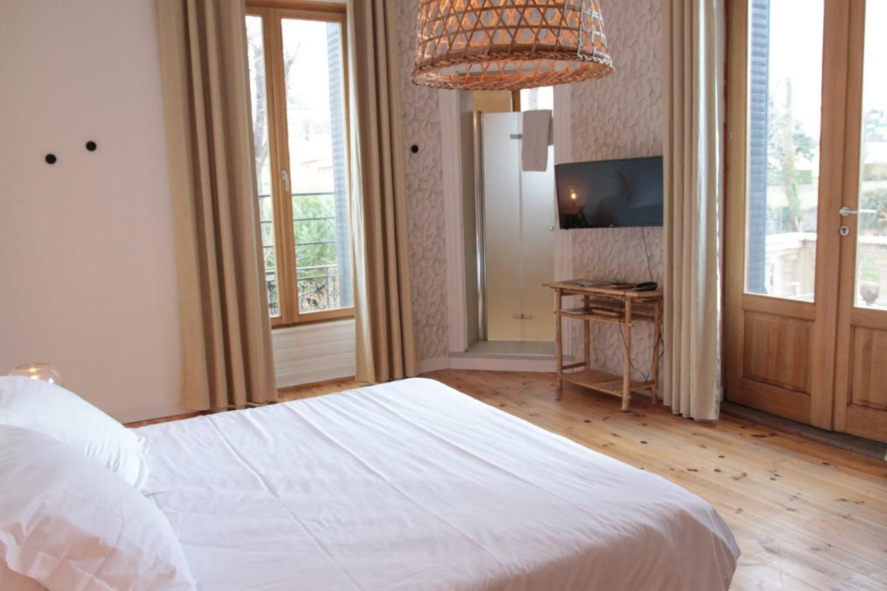 Eclosion Chateau Hotel & Restaurant Saint-Paul-en-Jarez Esterno foto